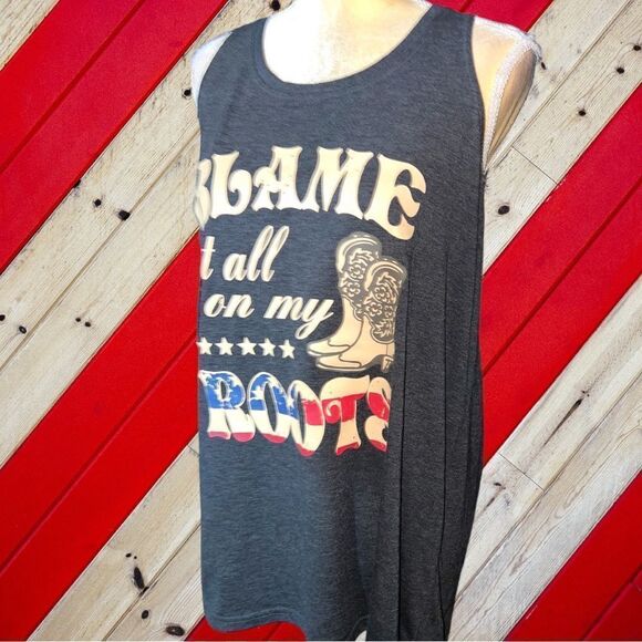 Black cute tank top with song lyrics by Garth Brooks on front! - Picture 4 of 9